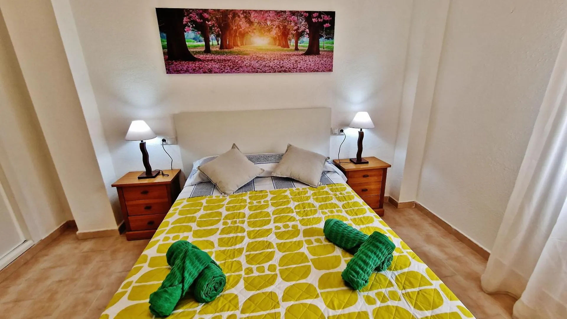 Velez Nazari La Azucarera Apartment Almunecar